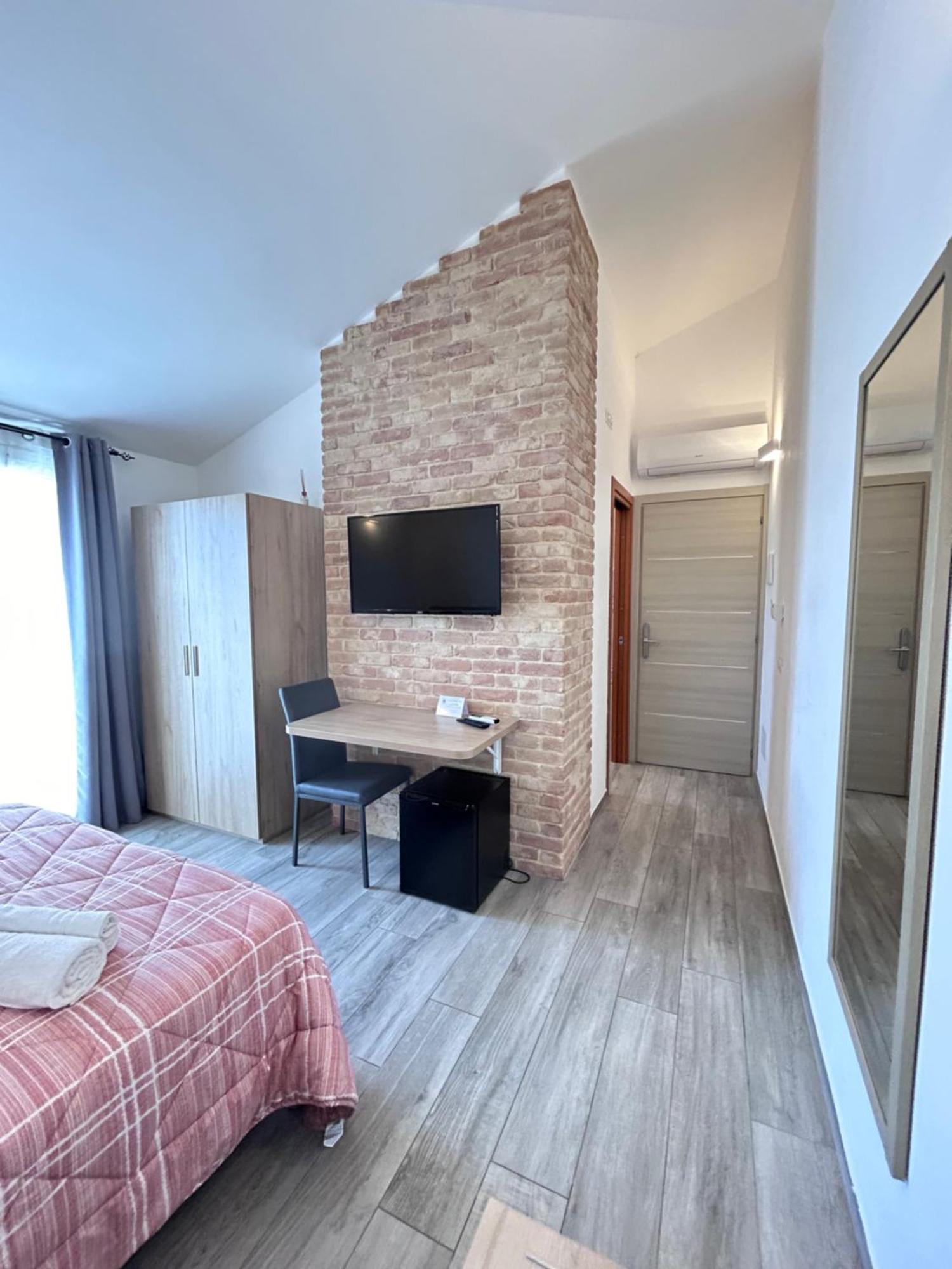 Affittacamere Su Caboni Tortolì Exteriér fotografie